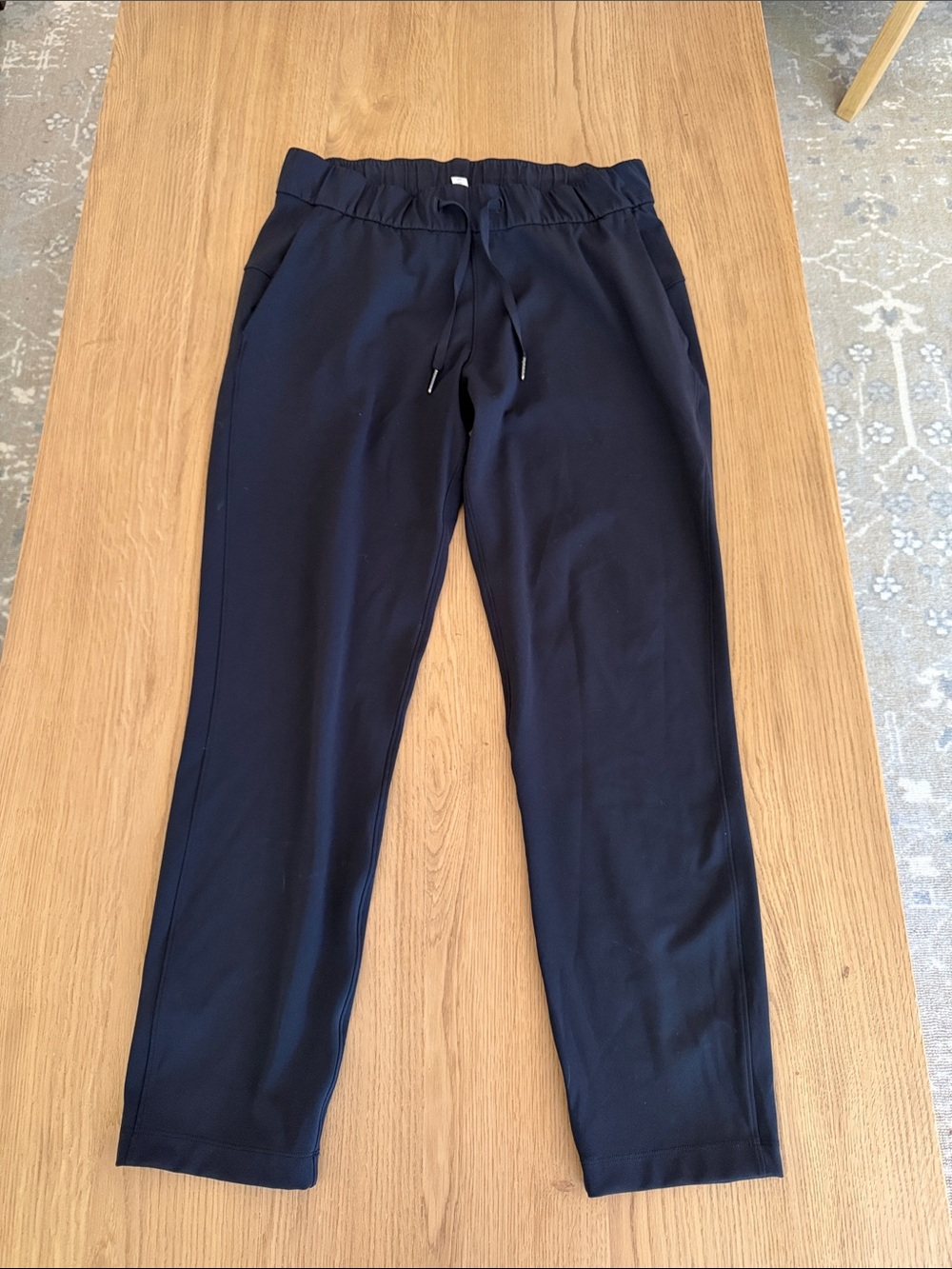 Lululemon on the fly Drawstring Jogger Pants 8